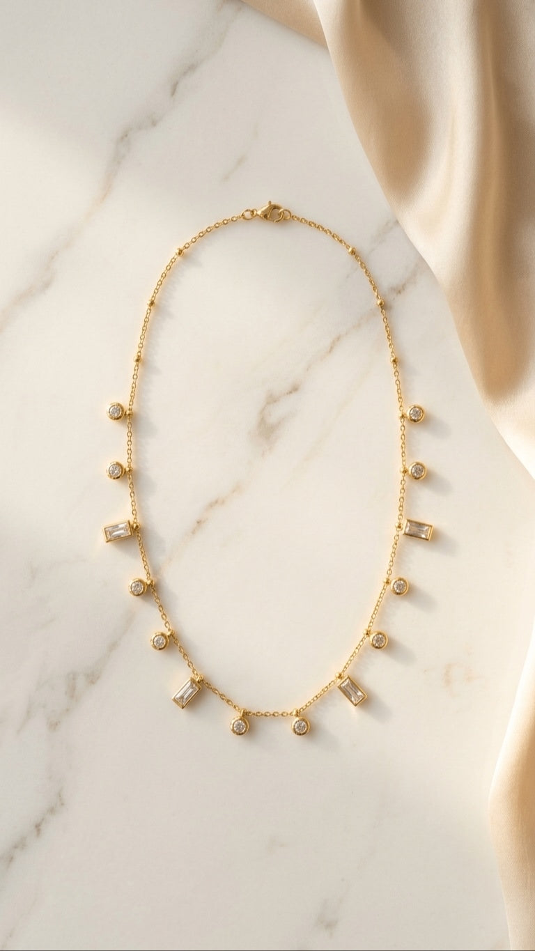 Alba 18k gold plated necklace (1 piece left)
